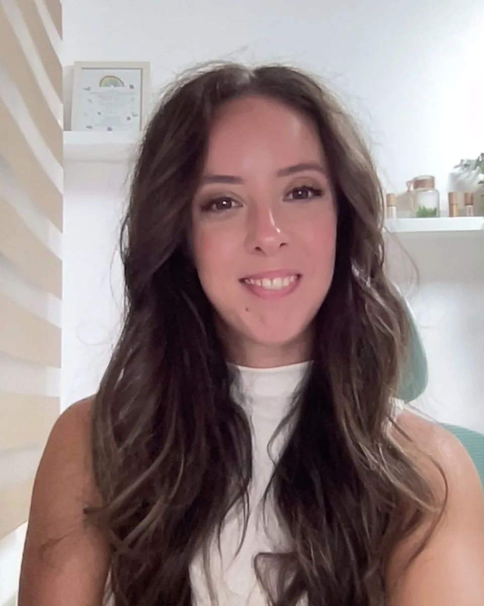 Noelia Lillo Moya, psicóloga, sonríe a cámara